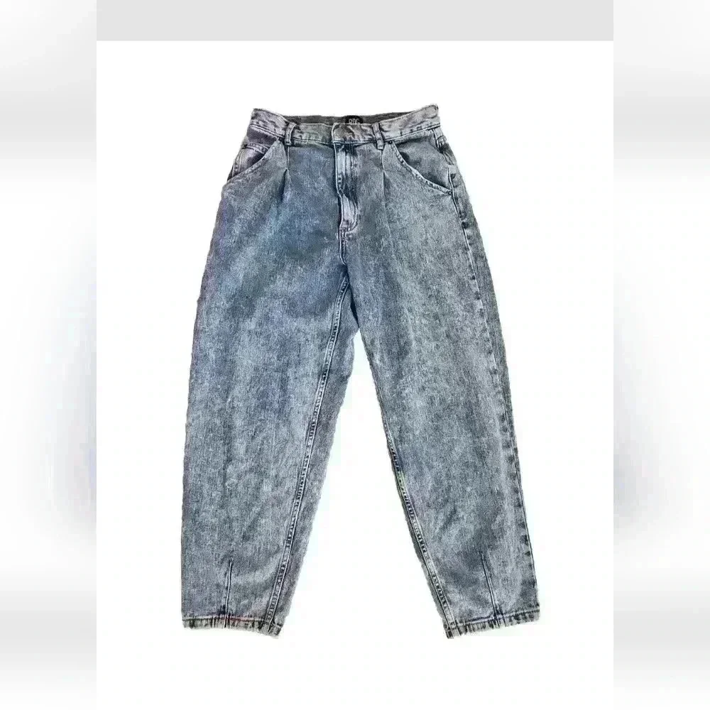 BDG Womens Acid Washed 90s Vintage Inspired Pleated Taper Leg High Waist Jean 27